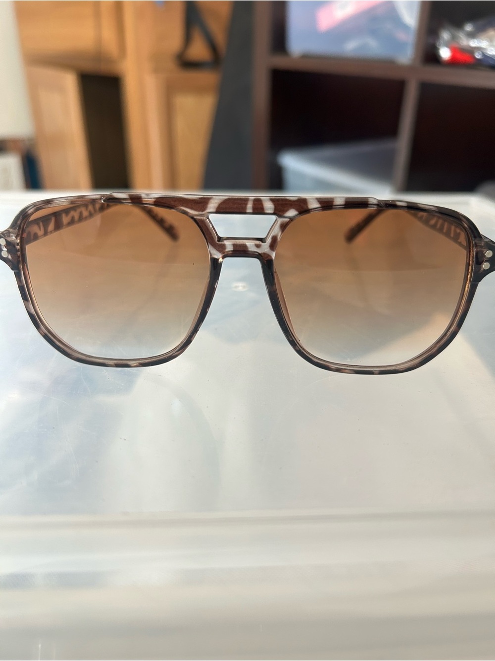 Tortoise Frame Brown Gradient Lens Sunglasses